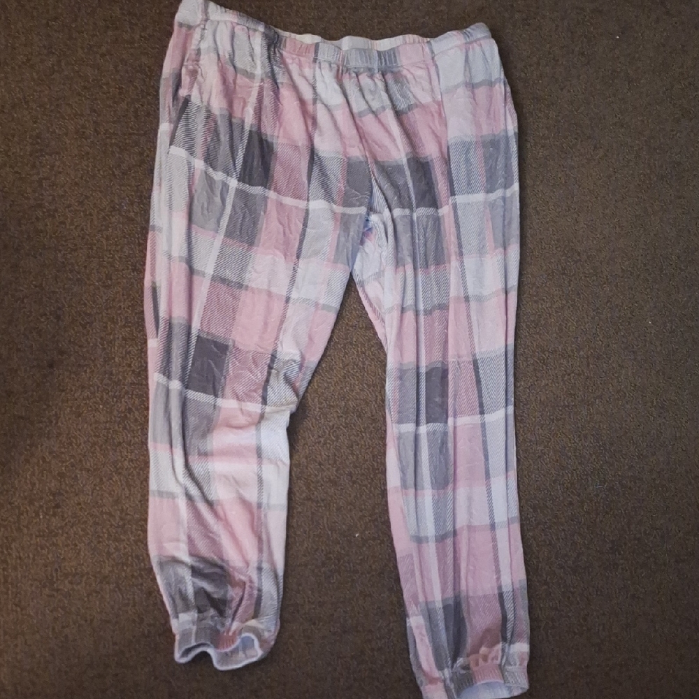 Women's Plaid Pajama Pants - Pink and Gray